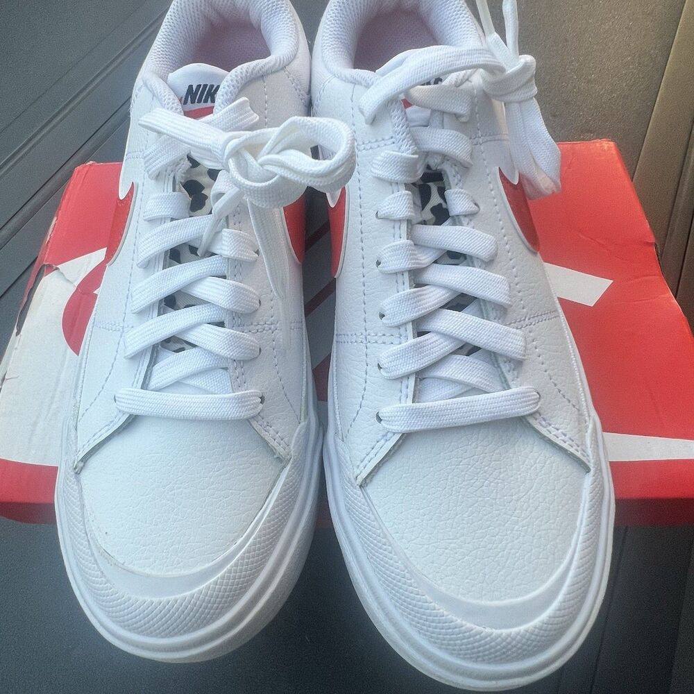 Nike Court Legacy Lift Platform Shoes Sneakers Women’s Sz 9.5 White DZ5203-100 - Picture 7 of 11